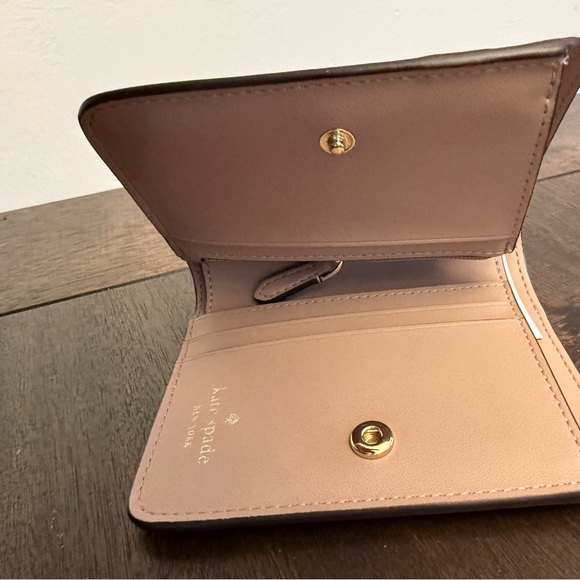 New Kate Spade Wallet - Picture 5 of 7